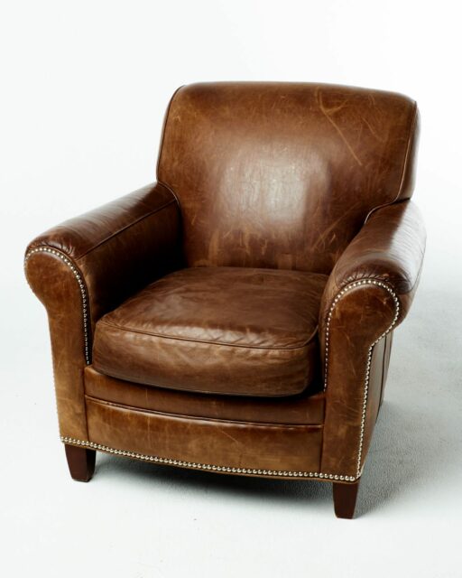 Front view of Wayne Club Chair