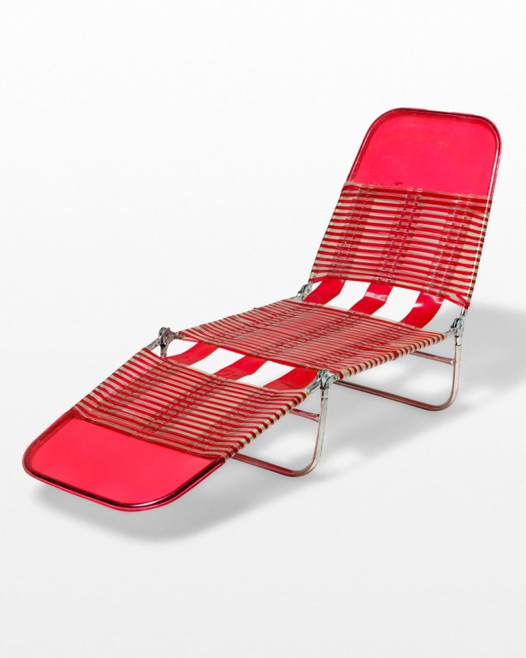 Front view of Luna Beach Chair