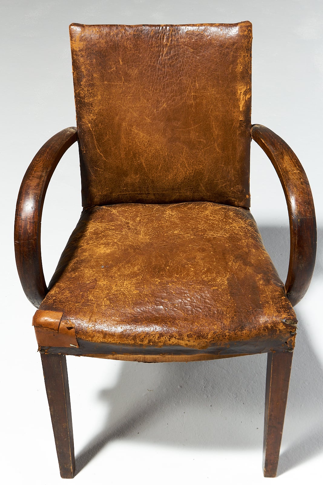 CH513 Irvine Distressed Brown Leather Chair Prop Rental