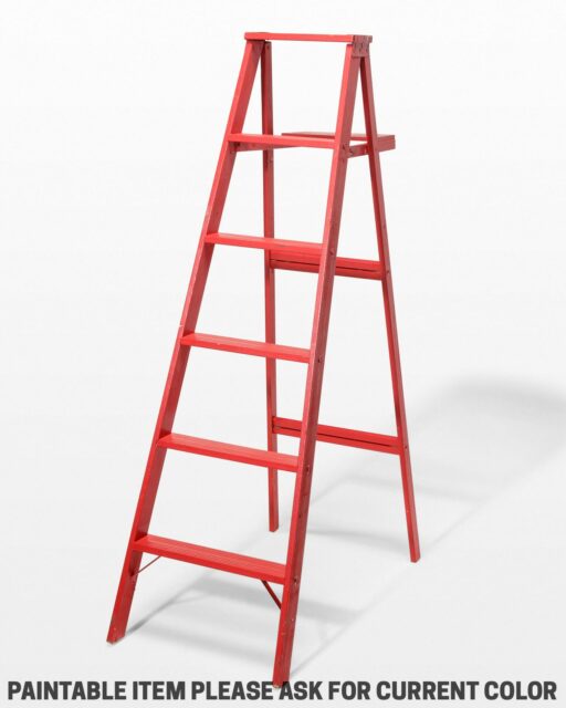 Front view of 5 1/2 Foot Cole Paintable Ladder