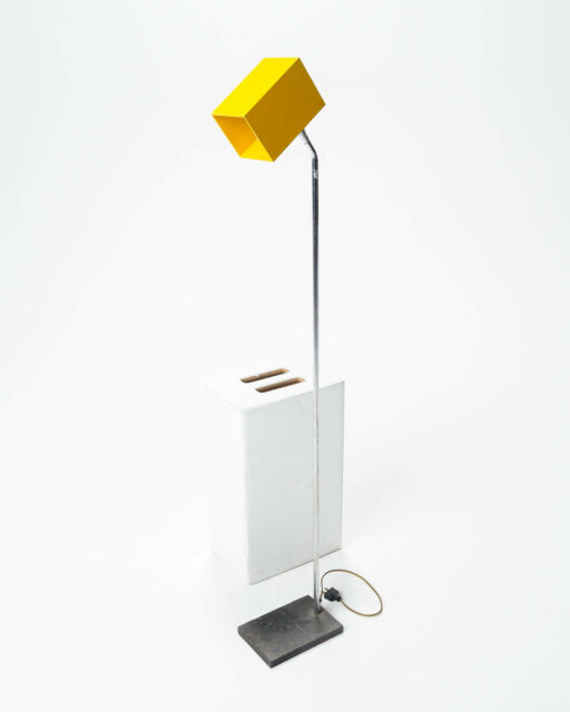 Front view of Yellow Cube Floor Light