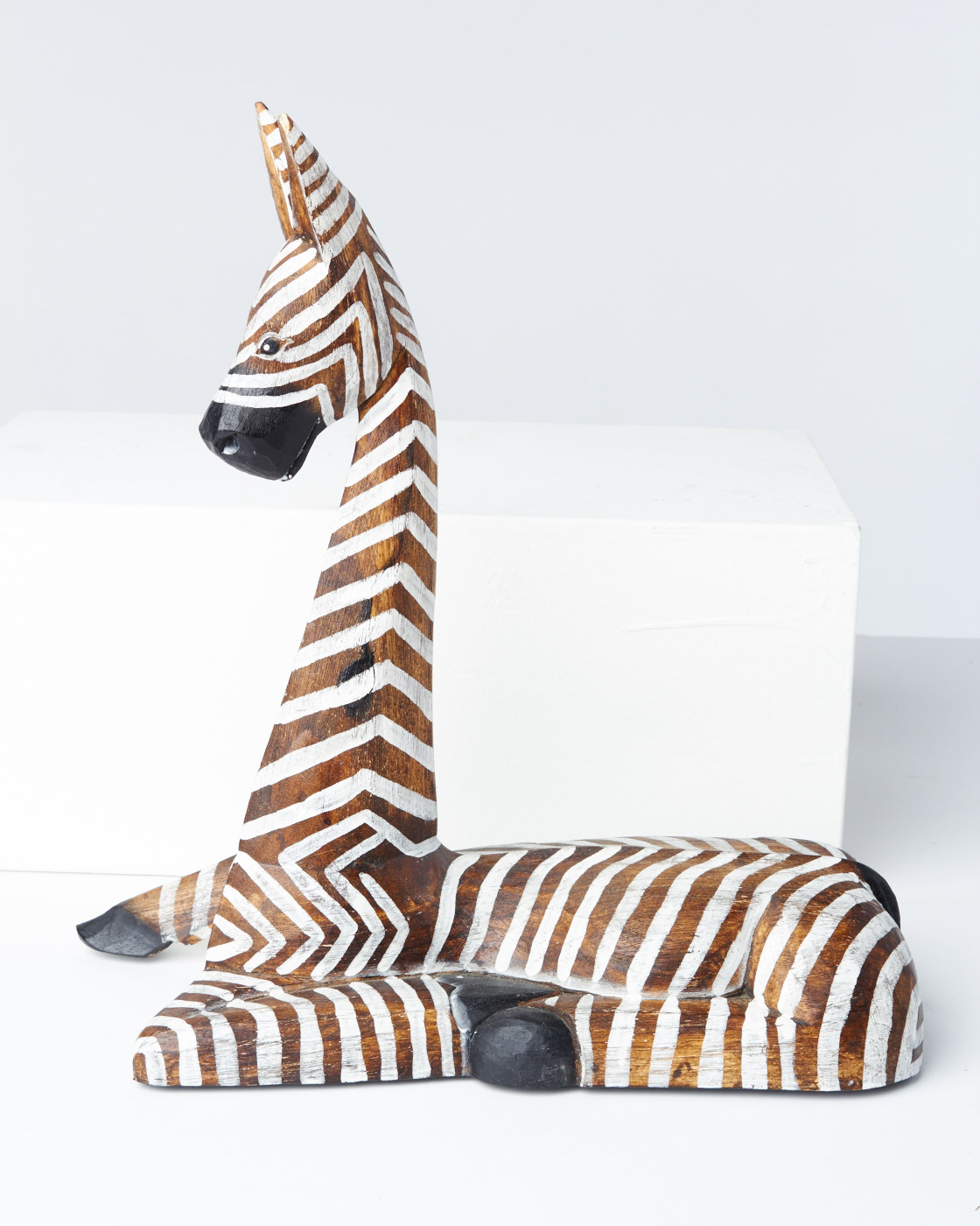 zebra statue decor