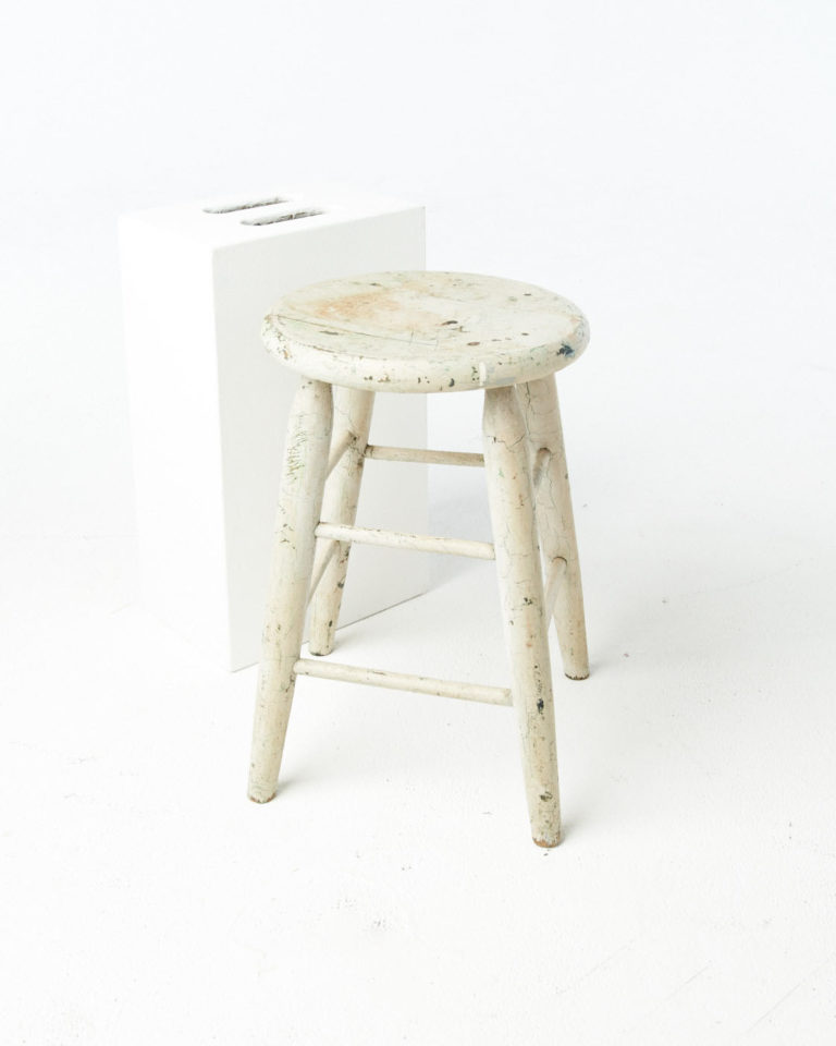 Front view of Cluster Stool