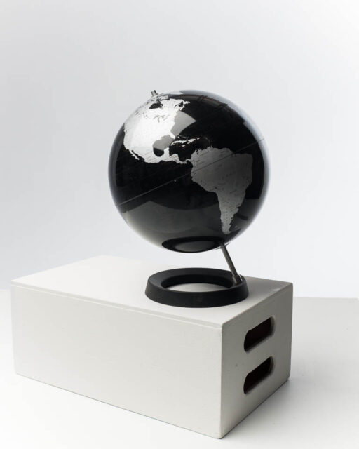 Front view of Black and Grey Globe