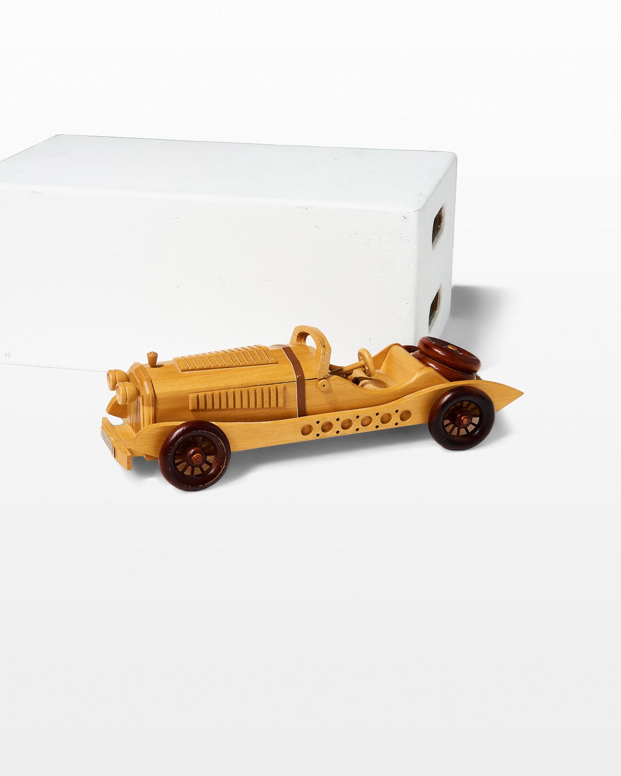 rowan stunt car toy