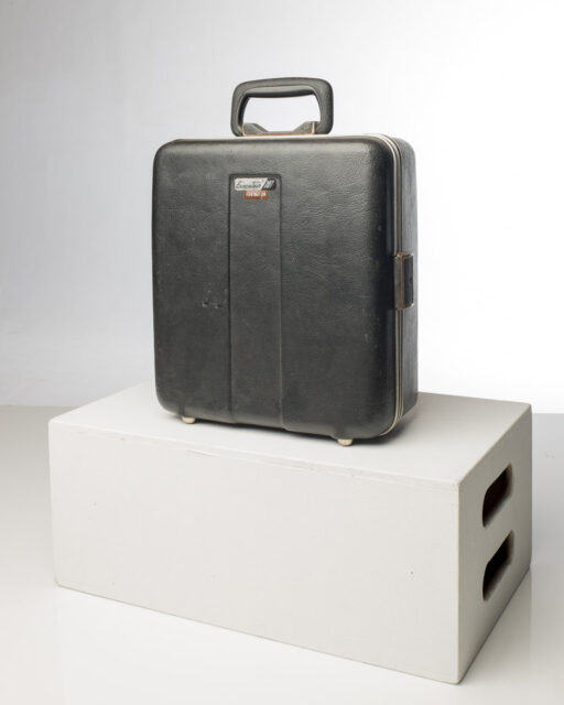 Front view of Executair Black Hard Case