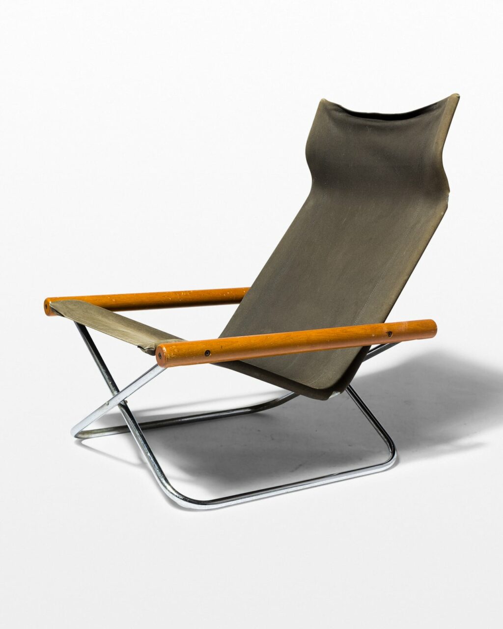 CH574 Jax Folding Canvas Sling Chair Prop Rental - ACME Brooklyn