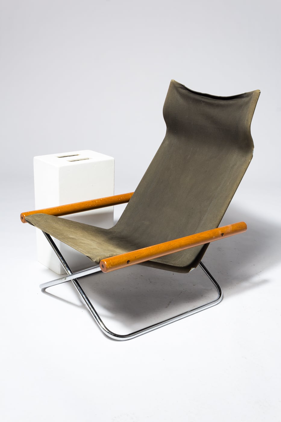 CH574 Jax Folding Canvas Sling Chair Prop Rental ACME