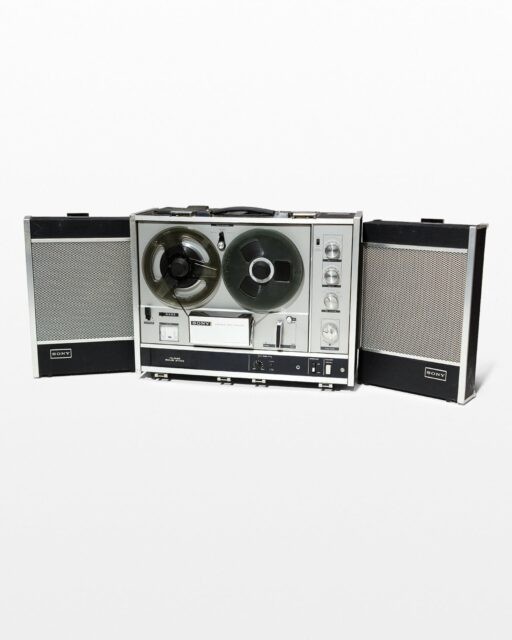 Front view of Wyoming Portable Reel to Reel Tape Recorder