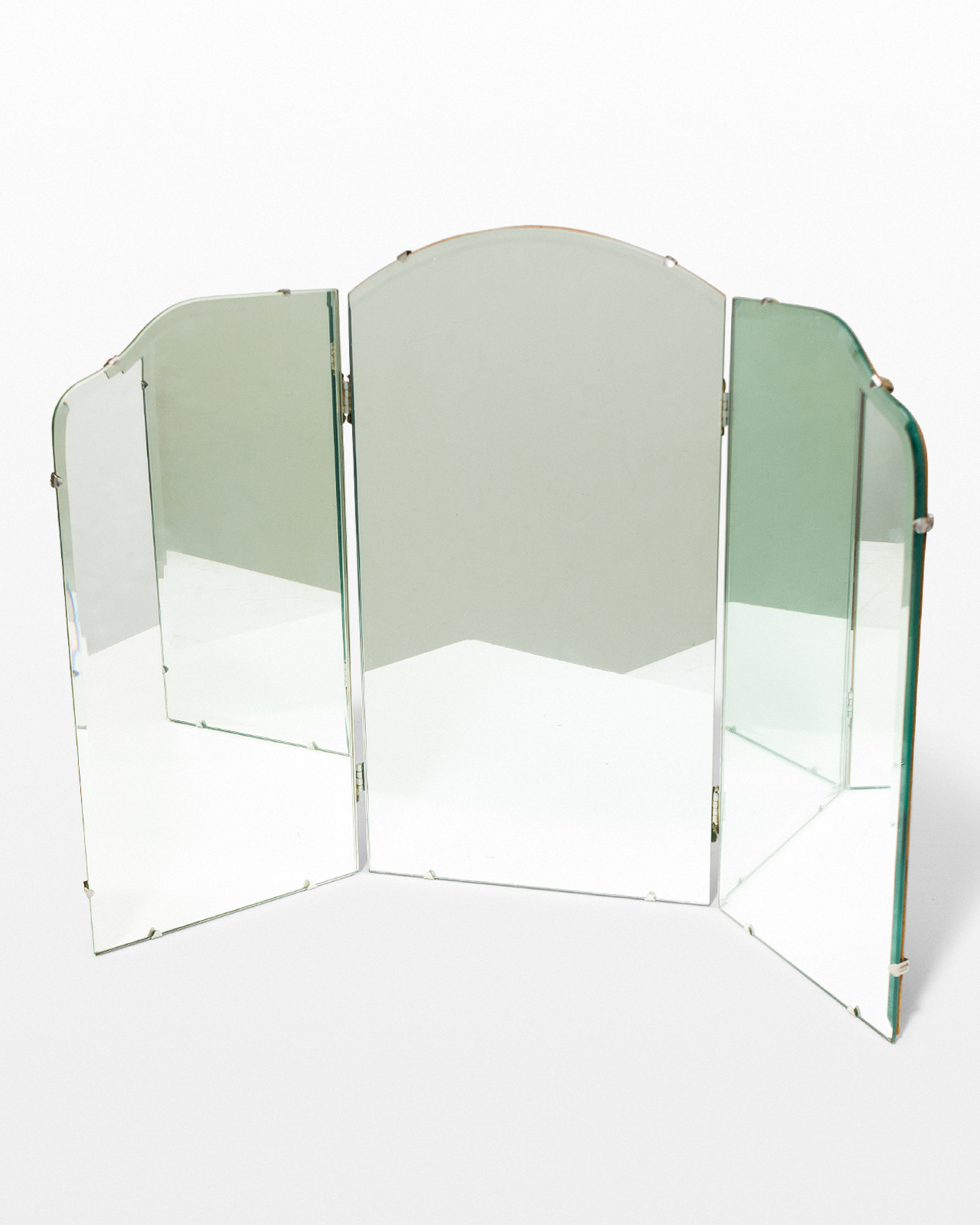 TA343 Hart Tri-Fold Mirror Prop Rental - ACME Brooklyn