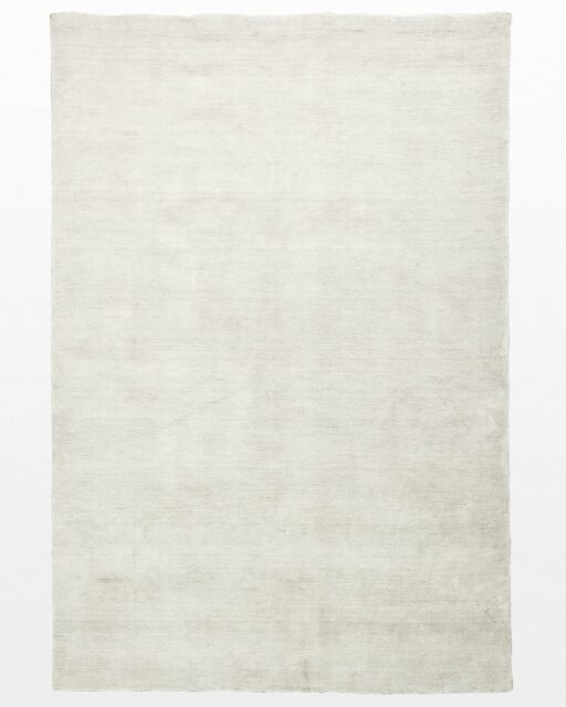 Front view of Idrissa 9 x 6′ Foot Rug