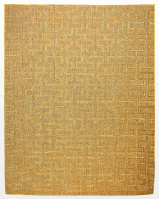 Front view of Kadin 8 x 10′ Foot Rug