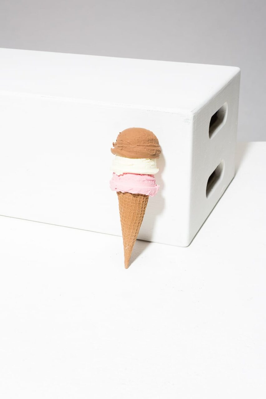 3 Cone Ice Cream or Snow Cone Holder and Display