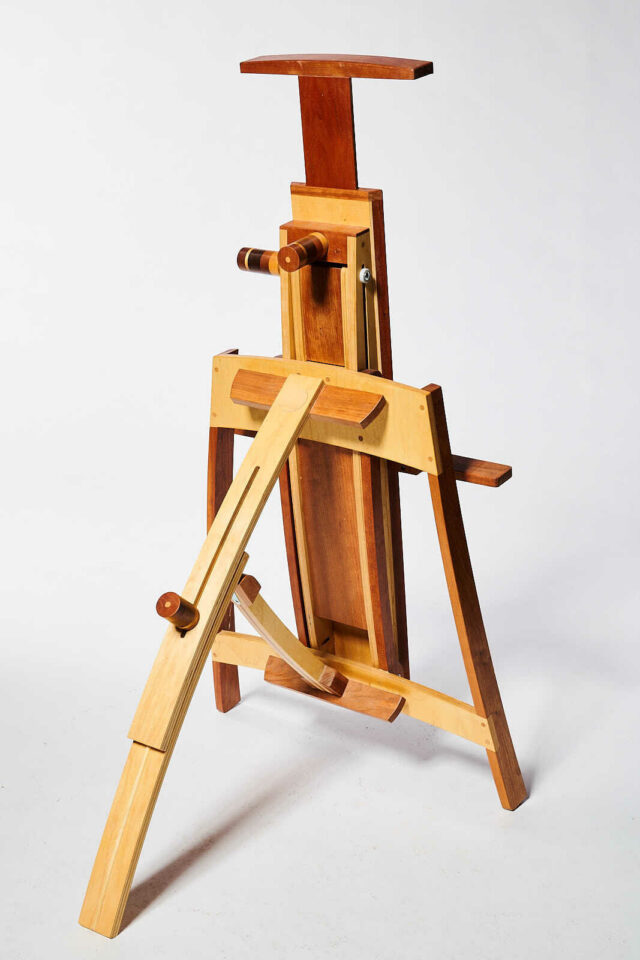 AR087 Craftsman Adjustable Easel or Display Stand Prop