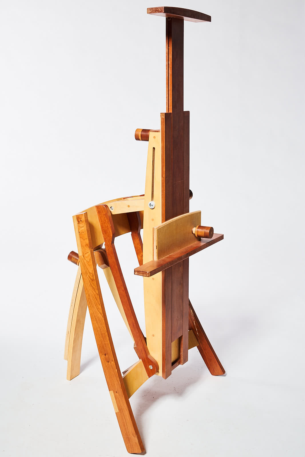 AR087 Craftsman Adjustable Easel or Display Stand Prop
