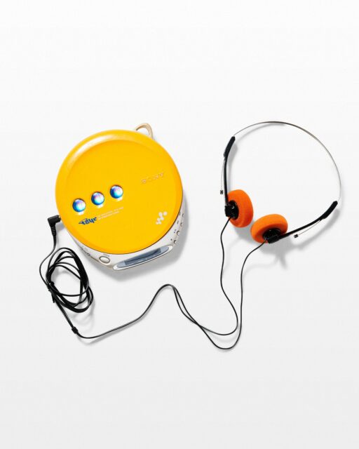 MU236 Mains Walkman Cassette Player with Headphones Prop Rental - ACME  Brooklyn