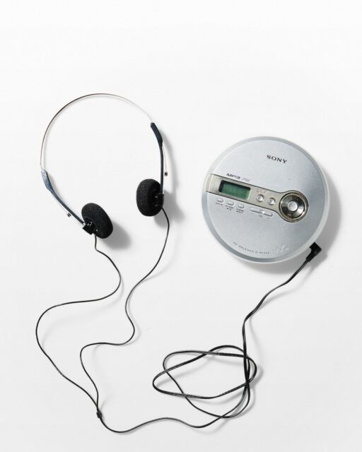 Front view of Daly CD Walkman With Headphones
