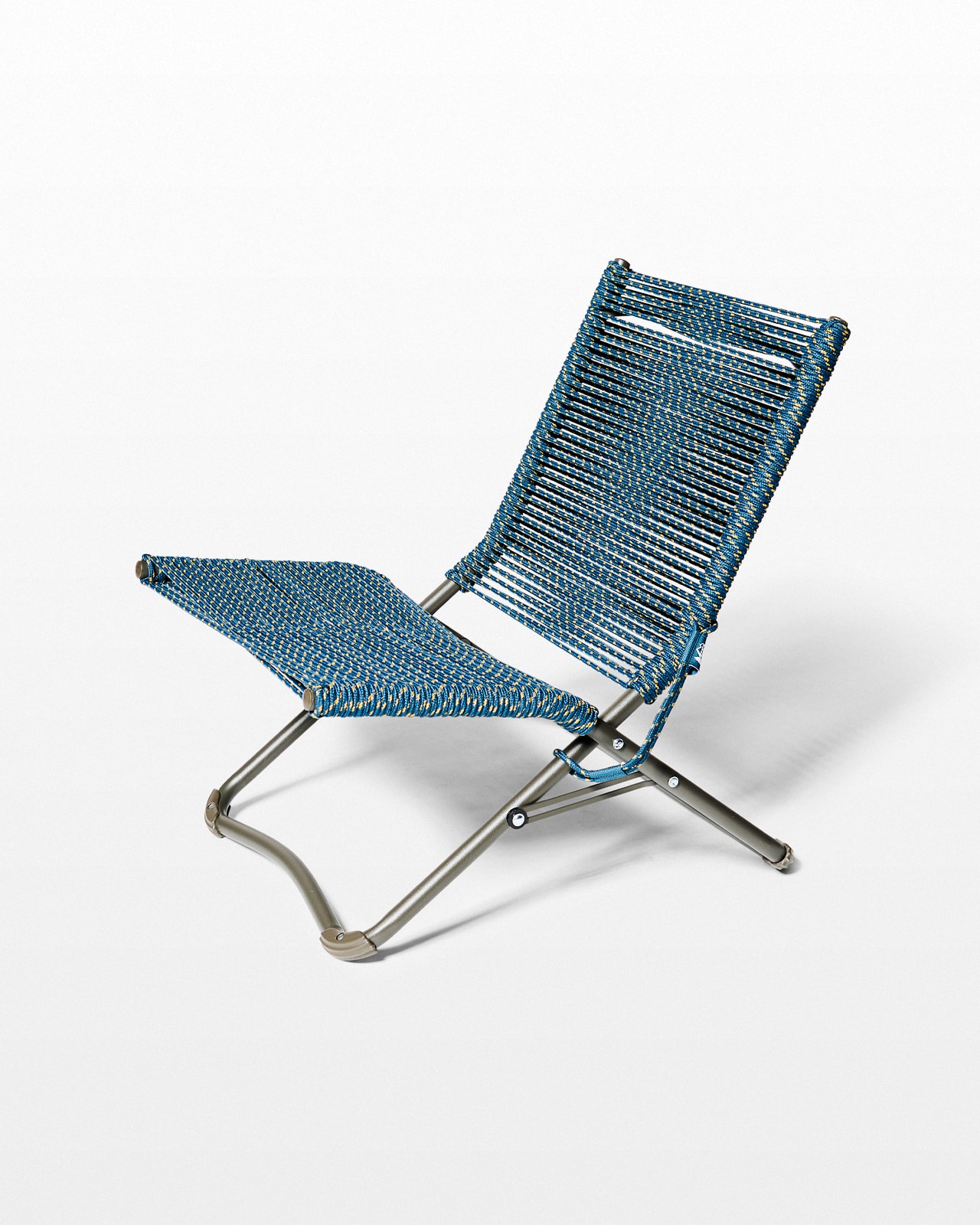 CH849 Raphael Folding Bungee Lounger Prop Rental - ACME Brooklyn CH849 Raphael Folding Bungee Lounger Prop Rental - ACME Brooklyn