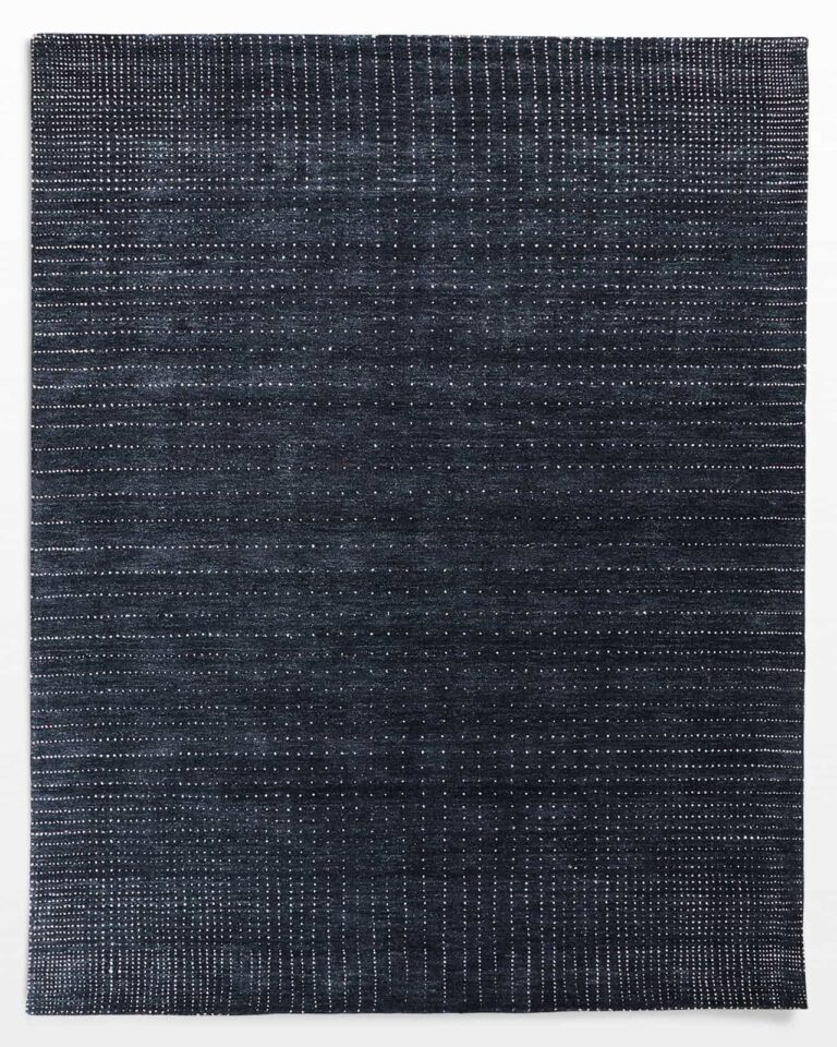 Front view of Aiden 8 x 10′ Foot Rug