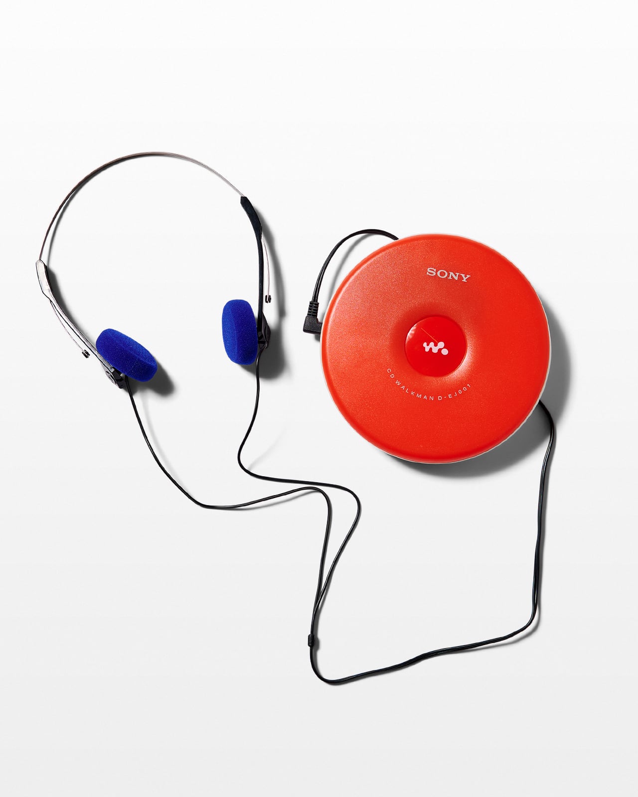 EC051 Zino CD Walkman With Headphones Prop Rental - ACME