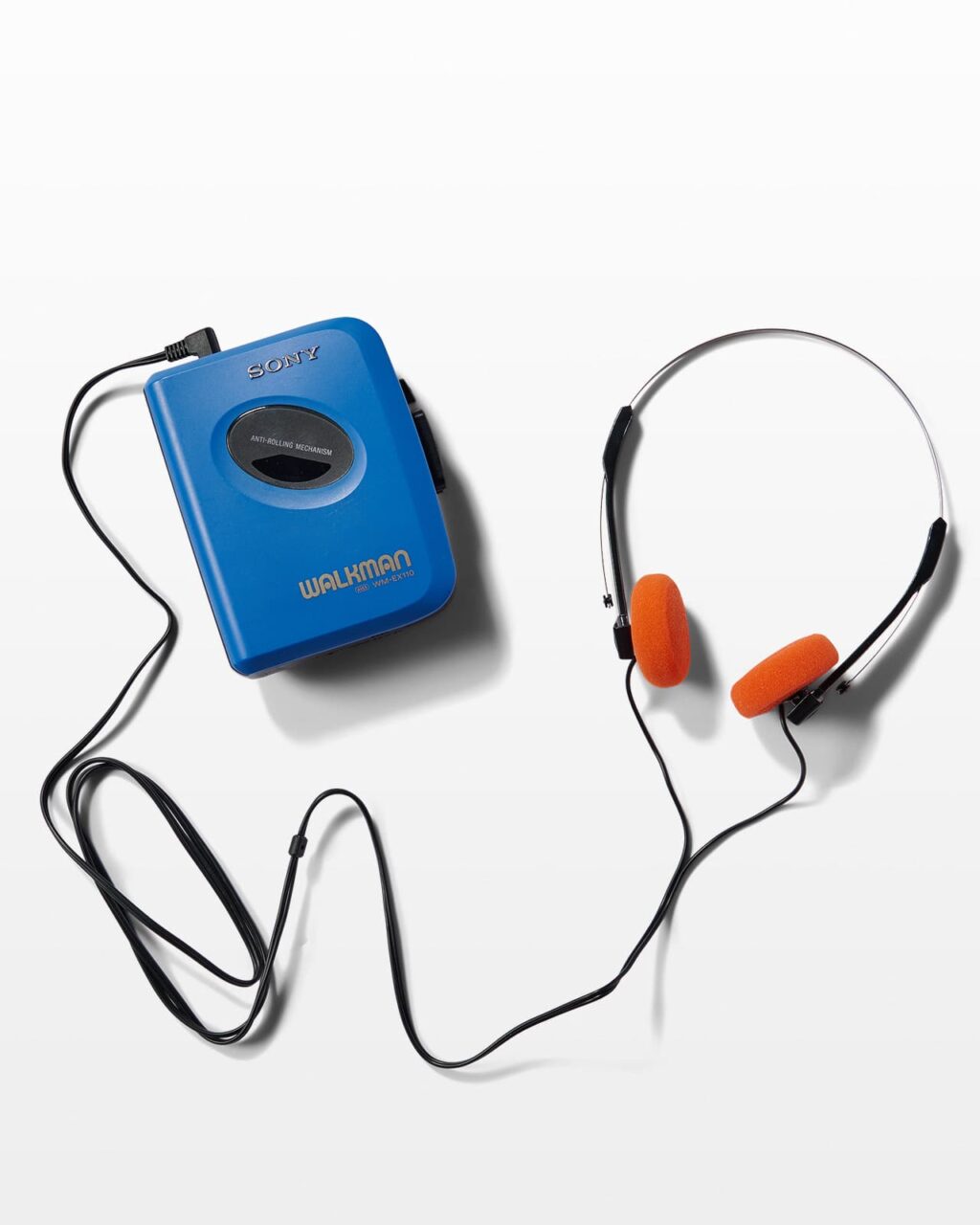MU237 Turner Walkman Cassette Player with Headphones Prop Rental - ACME  Brooklyn