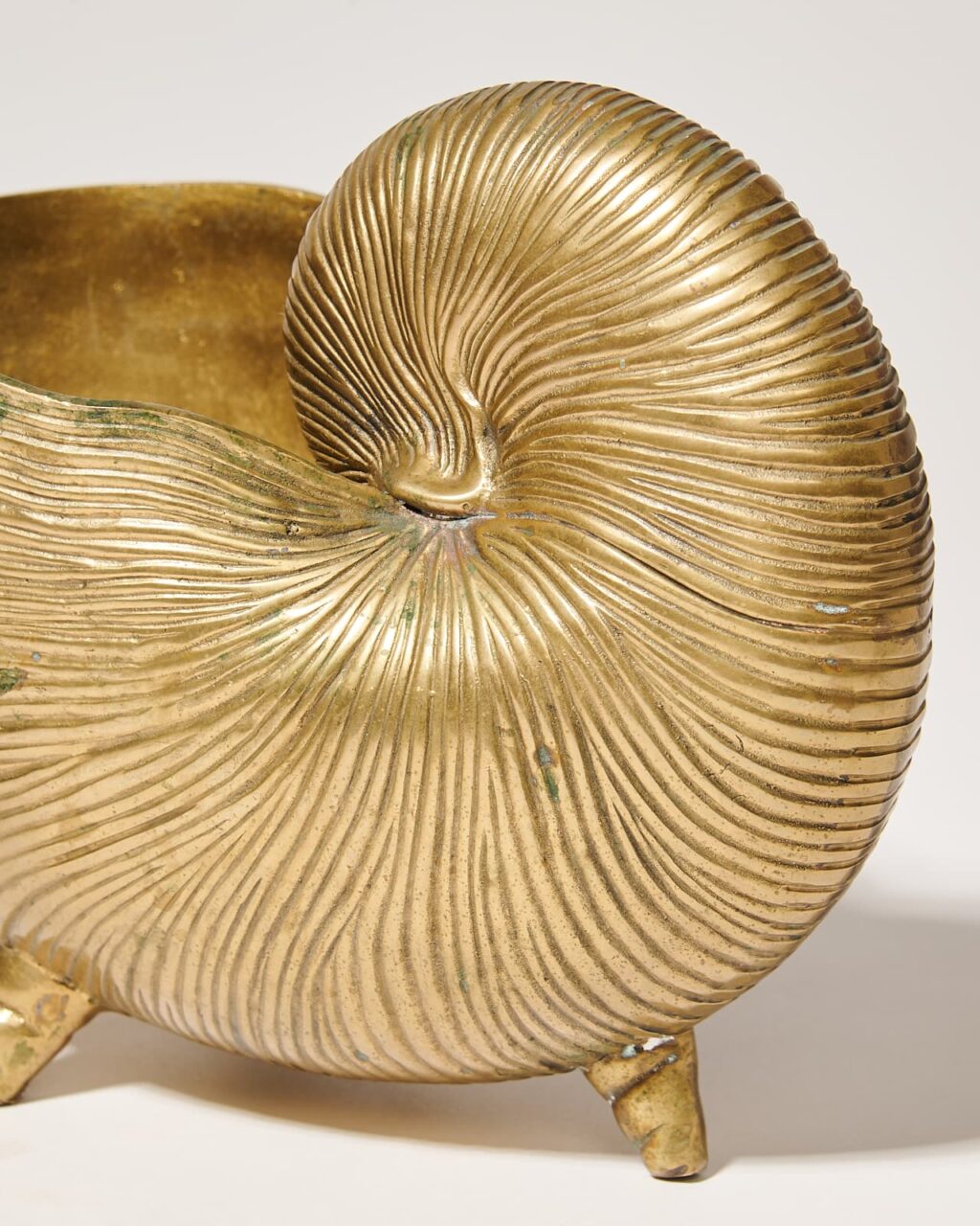 KT181 Andrina Brass Shell Vessel or Planter Prop Rental - ACME Brooklyn